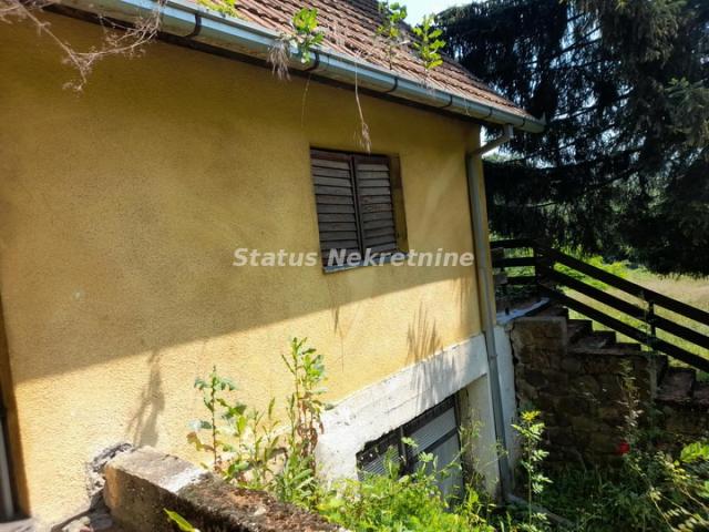 Vrdnik-Veliki Plac 13568 m2 u blizini *Fruške Terme* pogodan za Rezistencionalne Vile-065/385 8880