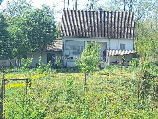 Sremski Karlovci-Fantastičan Osunčan plac 3 hektara iz 3 parcele sa pogledom za Uživanje-065/385 888