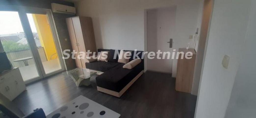 Adice- Lepa Nameštena Garsonjera 24 m2 na drugom spratu sa lepom Terasom-zakupnina 220e-065/385 8880