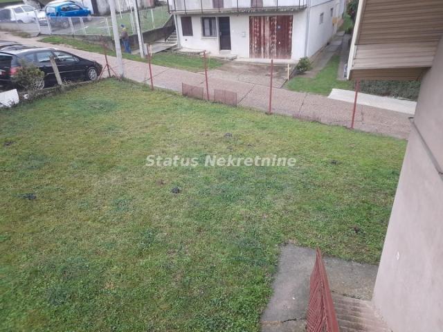 Bukovac-Spratna Porodična kuća 100 m2 na Placu od 780 m2 u Visinskom kraju-065/385 8880