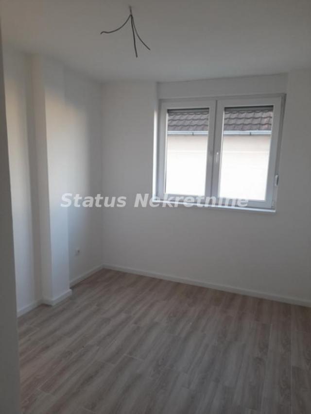 Adice-Useljiv Trosoban stan 60 m2 na Poželjnoj Top Lokacij-065/385 8880