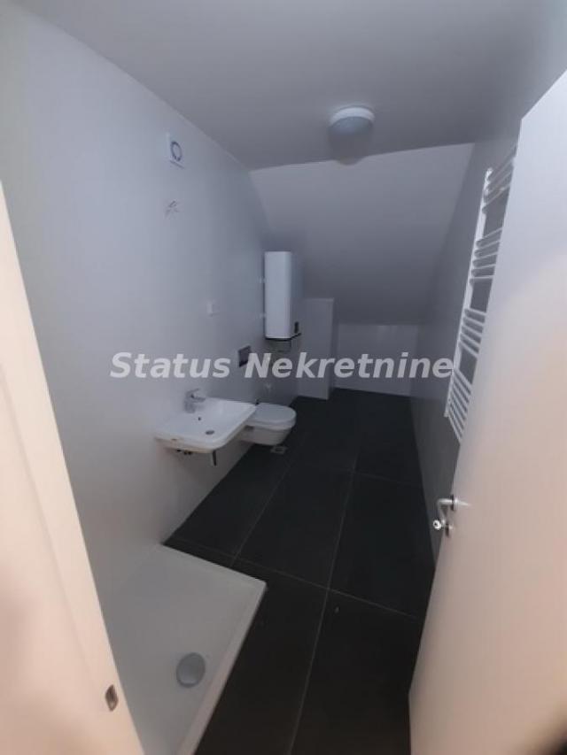 Centar-odličan nov četvorosoban stan 126 m2 na izuzetnoj lokaciji-povrat PDV-065/385 8880