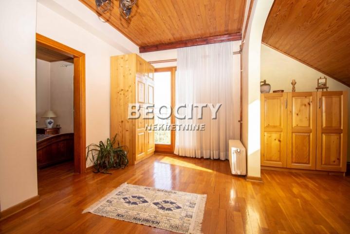 Čukarica, Golf, Beogradskog bataljona, 4. 5, 137m2, 360000EUR