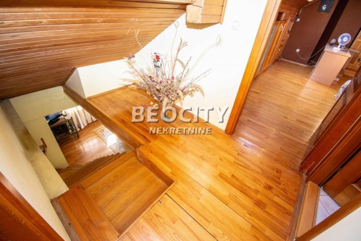 Čukarica, Golf, Beogradskog bataljona, 4. 5, 137m2, 360000EUR