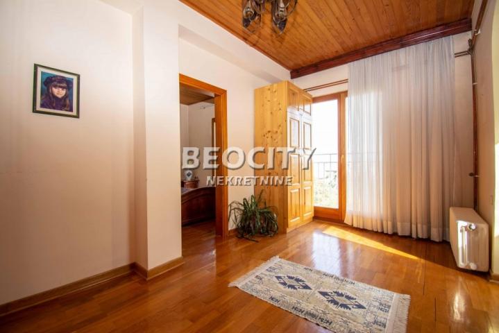 Čukarica, Golf, Beogradskog bataljona, 4. 5, 137m2, 360000EUR