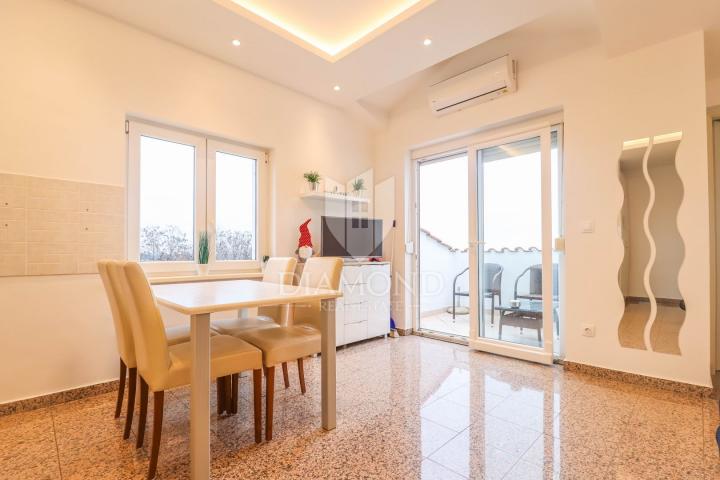 Apartment  Poreč, 58,54m2