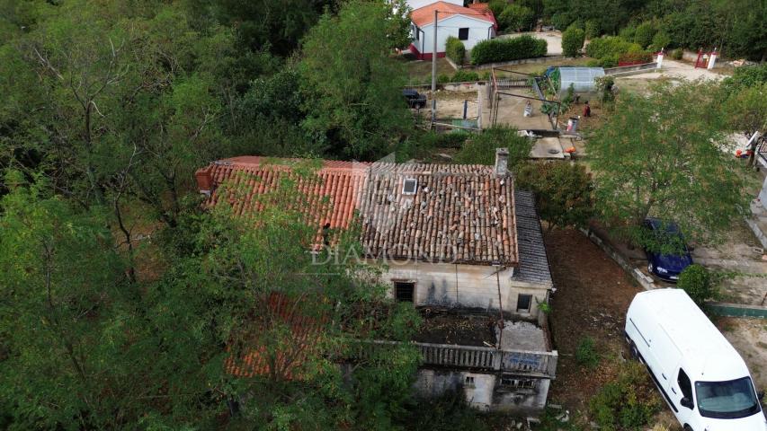 Labin, house for adaptation in a top location