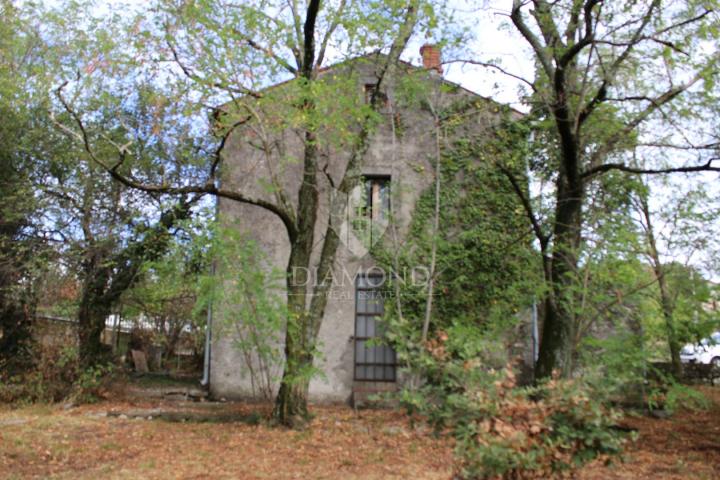 Labin, house for adaptation in a top location