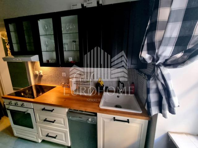 Flat Donji grad, Donji Grad, 84m2