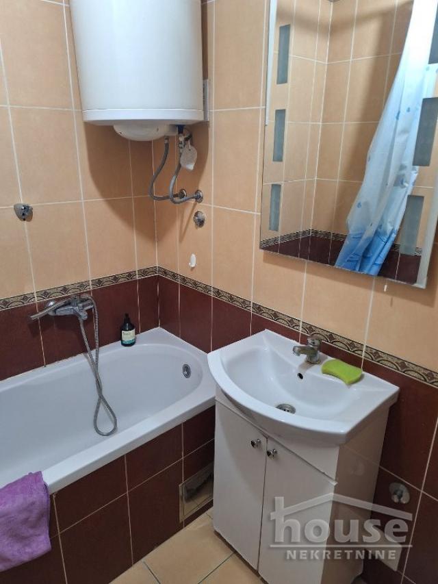 Izdavanje NOVI SAD, BULEVAR, kv: 65, € 600, ID: 9116466