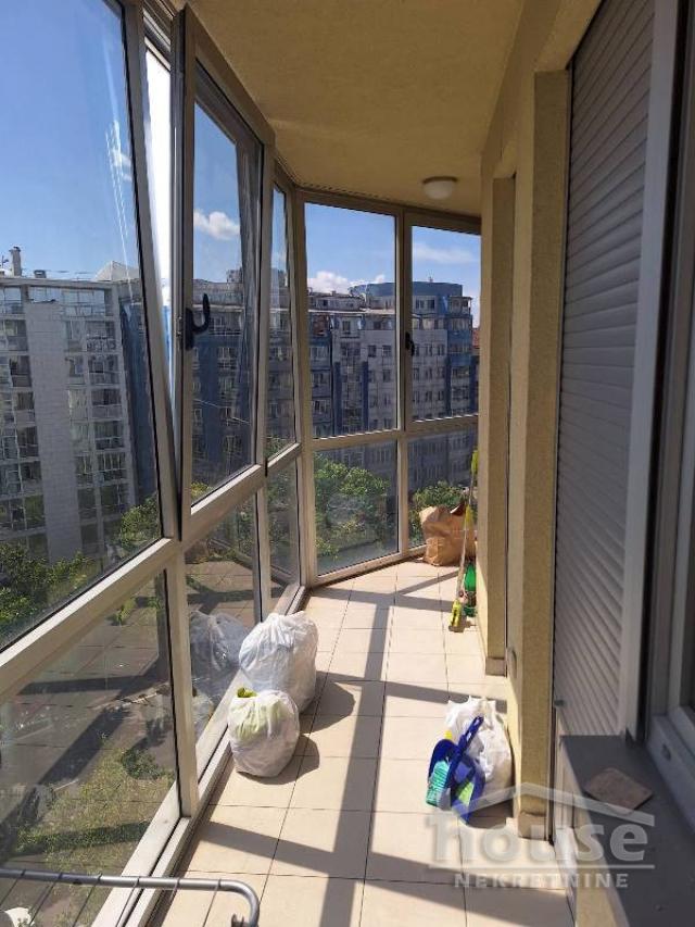 Izdavanje NOVI SAD, BULEVAR, kv: 65, € 600, ID: 9116466