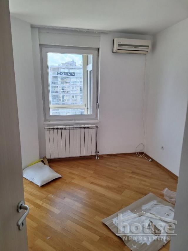 Izdavanje NOVI SAD, BULEVAR, kv: 65, € 600, ID: 9116466