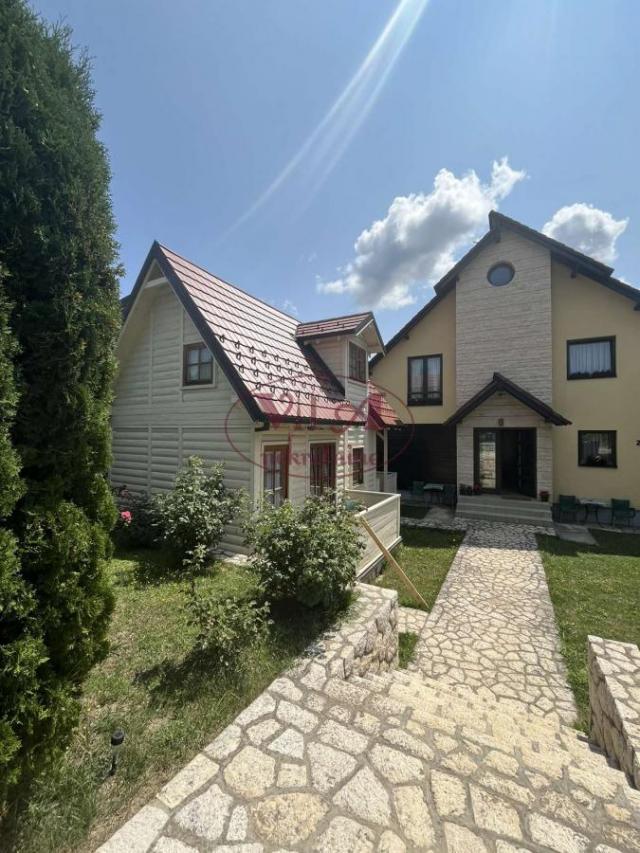 Zlatibor, Odličan nov namešten stan - 12 minuta peške do centra