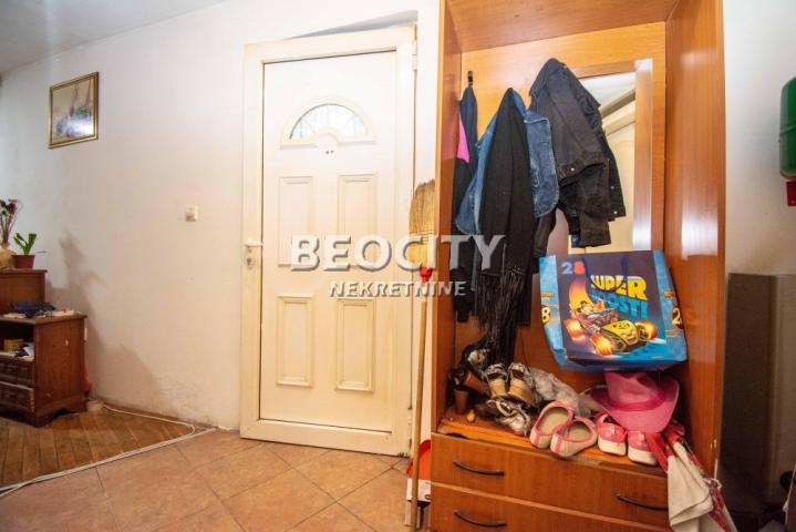 Rakovica, Petlovo brdo, Nićifora Ninkovića + terasa 20, 1. 5, 35m2, 60000EUR