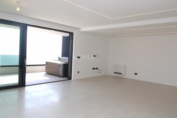 Flat Opatija, 144,30m2