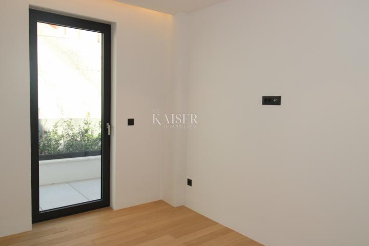 Flat Opatija, 144,30m2