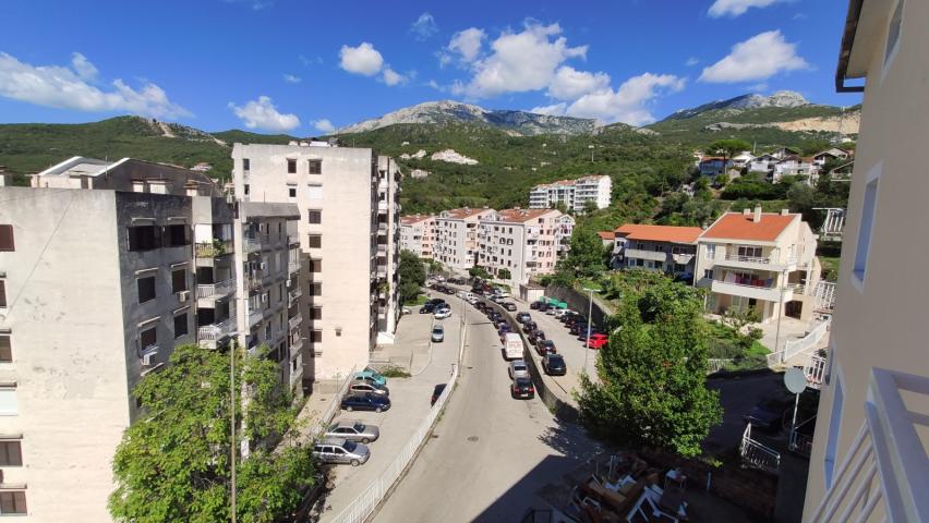 Apartment for sale 85m2 with a yard - Herceg Novi - Topla 2