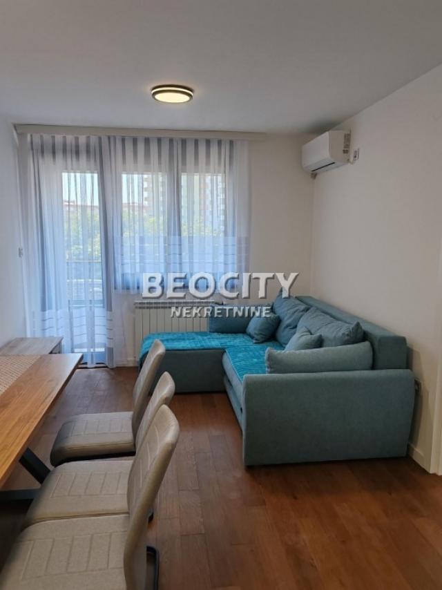 Novi Sad, Centar, Kisacka, 1. 5, 37m2, 500EUR