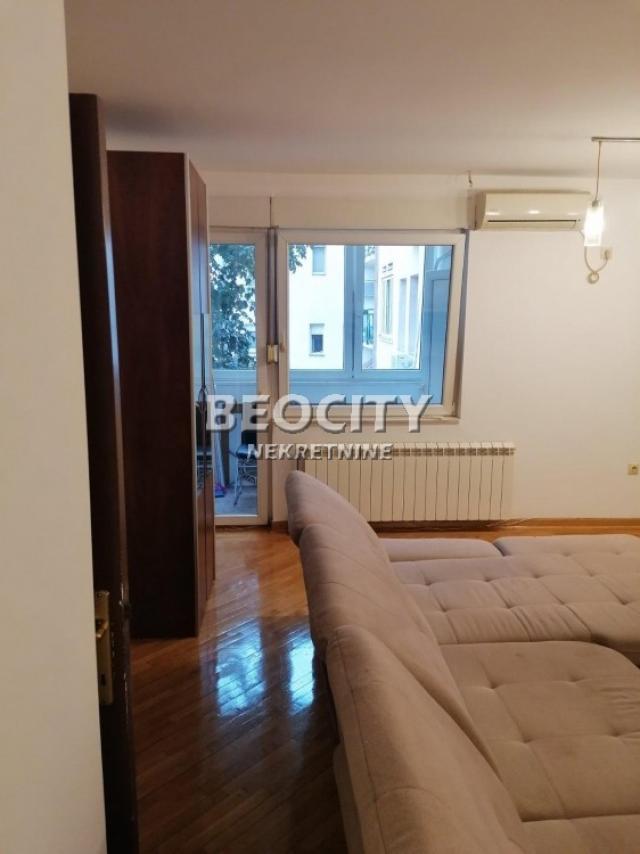 Novi Sad, Nova Detelinara, Trg majke Jevrosime, 3. 0, 70m2, 500EUR