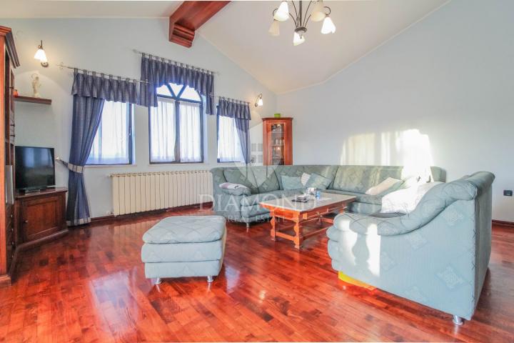 Stan/Apartman Umag, 178m2