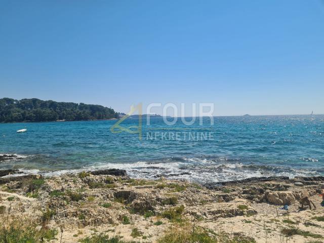 Istra, Rovinj, 87. 94m2, luksuzan stan 1. red do mora