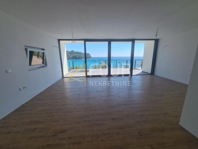 Flat Rovinj, 87,94m2