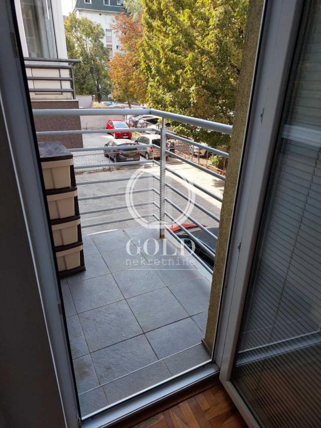 Izdavanje-Novi Sad, Betanija, 2. 0, 400eur ID#8084