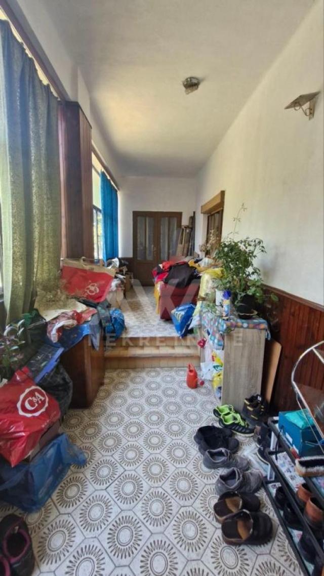 Kuća u predgrađu Sombora, 140 m2, Plac 15296 m2