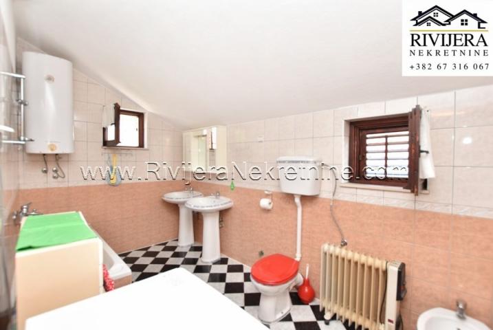 House for sale suitable for rent in Bijela