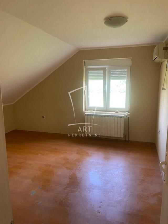 Barajevo, Starine Novaka, mereno 202m2 ID#8707