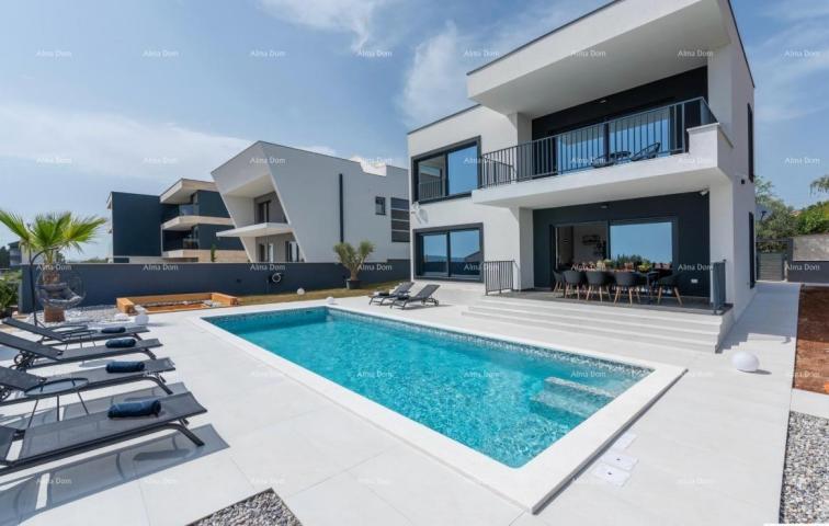 House A modern house for sale with a swimming pool, Medulin!