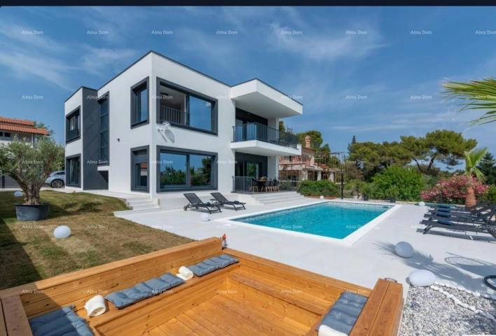 House A modern house for sale with a swimming pool, Medulin!