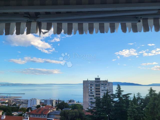 Flat Turnić, Rijeka, 52m2