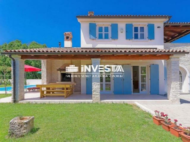 Marčana, Tradicionalna istarska vila s bazenom, 160 m2