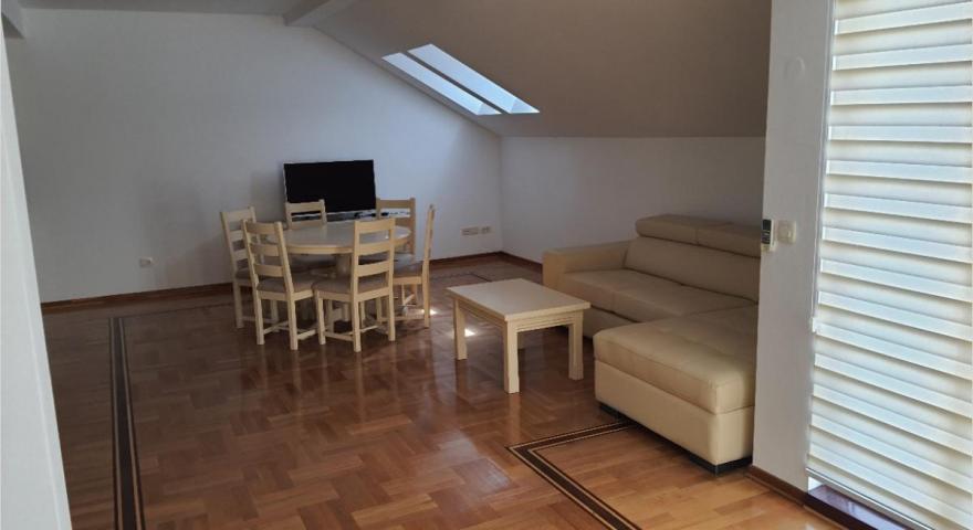 For sale: duplex apartment with terrace 107 m2