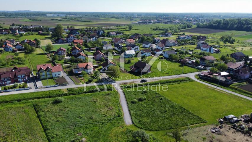 Land Okunšćak, Rugvica, 1.642m2