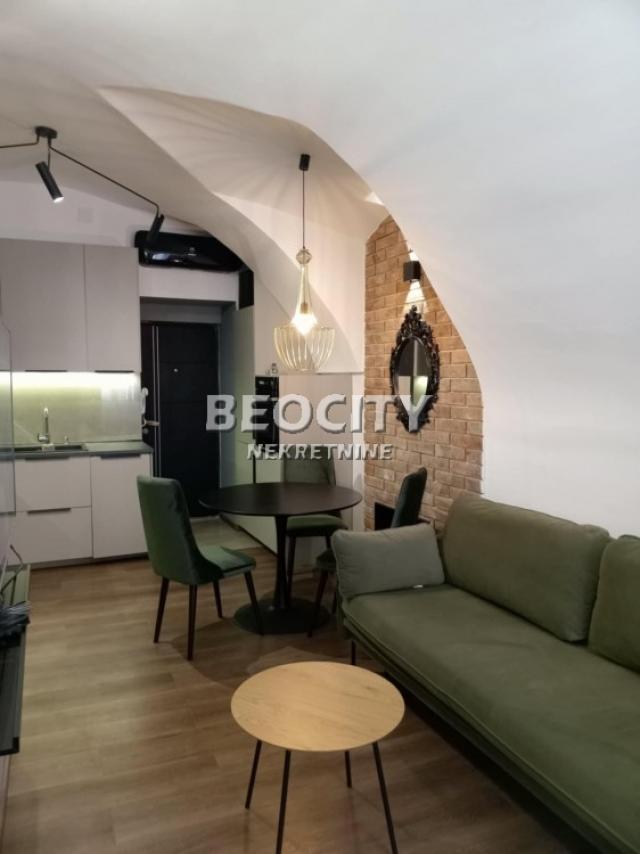 Novi Sad, Petrovaradin, Gradić, 1. 0, 40m2, 118000EUR