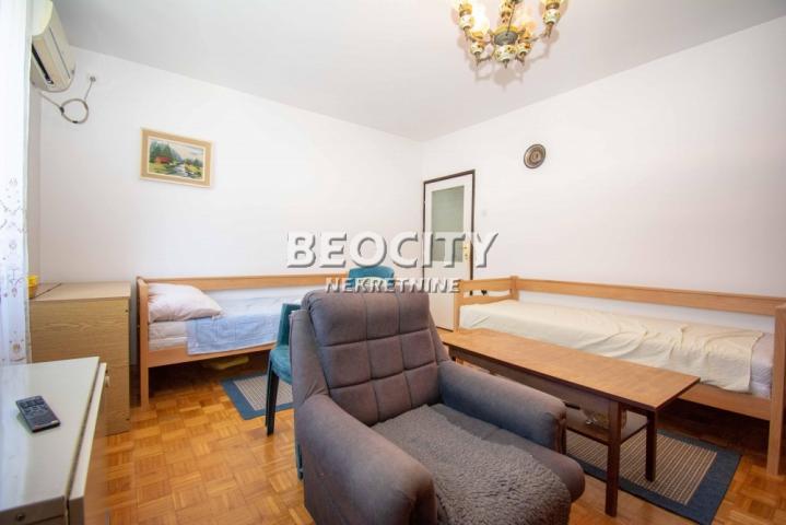 Zemun, Zemun polje, Mihajla Pupina, 2. 0, 53m2, 350EUR