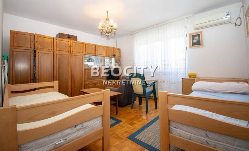 Zemun, Zemun polje, Mihajla Pupina, 2. 0, 53m2, 350EUR