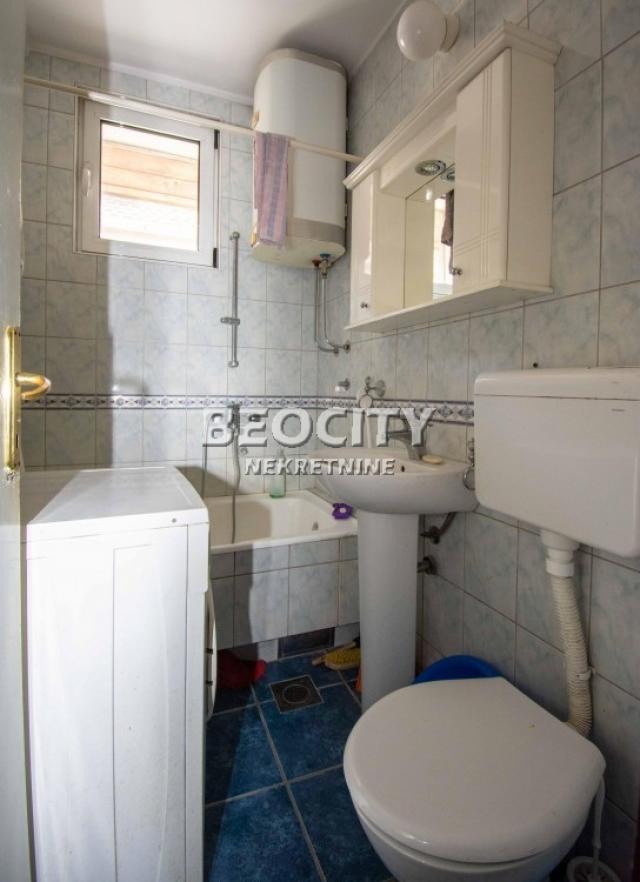 Zemun, Zemun polje, Mihajla Pupina, 2. 0, 53m2, 350EUR