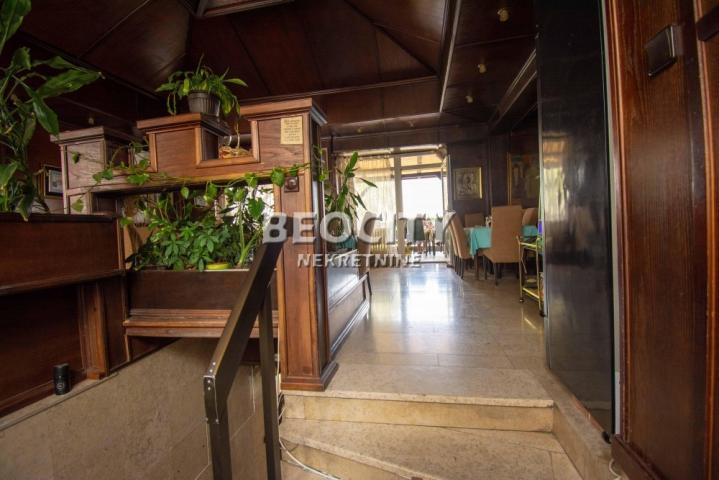 Voždovac, Darvinova pošta, Kumodraška , 4. 0, 210m2, 680000EUR