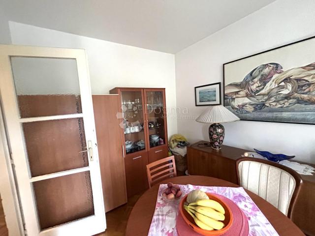 Flat Folnegovićevo naselje, Peščenica - Žitnjak, 68,12m2