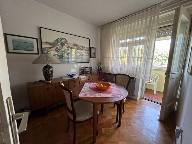 Wohnung Folnegovićevo naselje, Peščenica - Žitnjak, 68,12m2