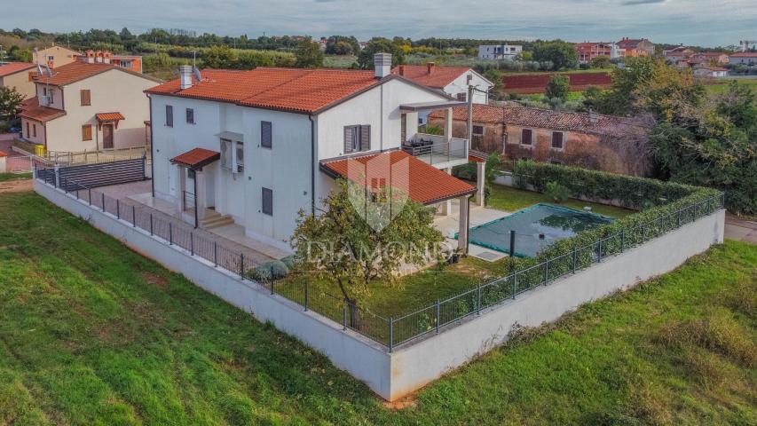 Haus Novigrad, 184m2