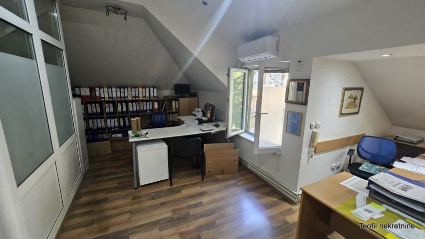 ZEMUN ZEMUN CENTAR 57m2 , (51) , 109000e