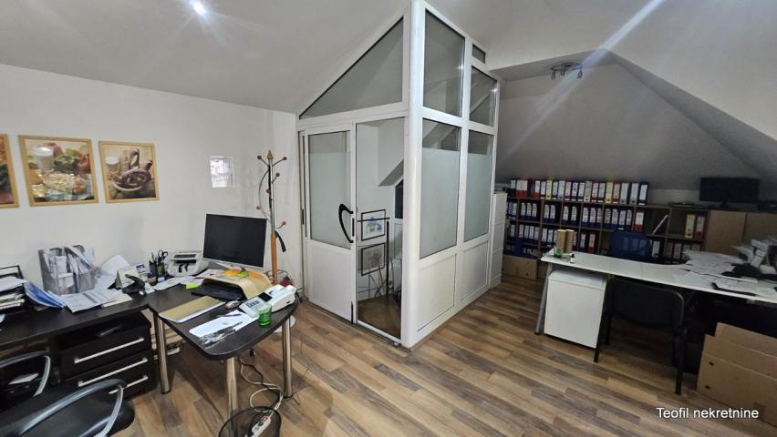 ZEMUN ZEMUN CENTAR 57m2 , (51) , 109000e