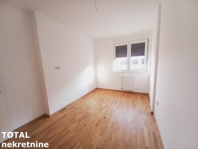 3 Trosoban stan NOVI SAD, 182870€