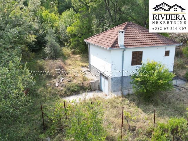 One-story house for legalization Sutorina Herceg Novi