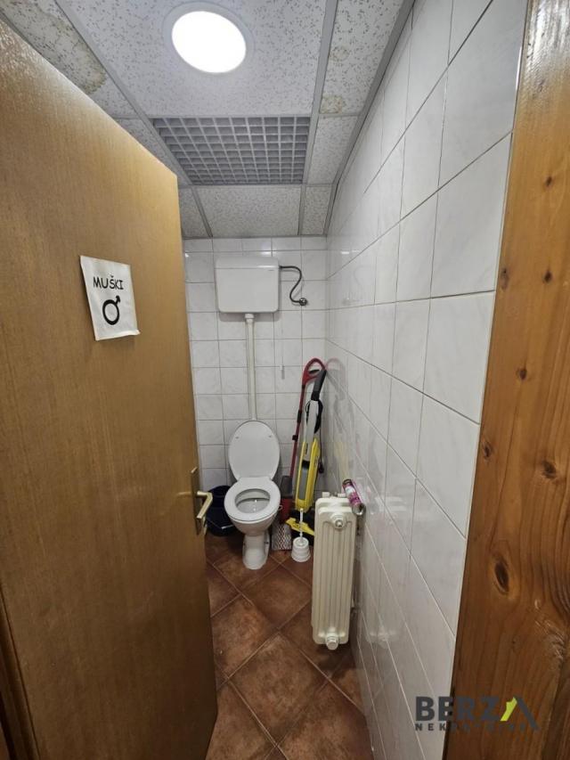  ODLIČAN POSLOVNI PROSTOR OD 102 M2 NA LIMANU 4