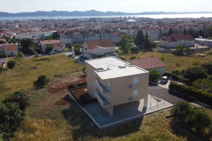 Zadar, Bili Brig, dvosoban stan s pogledom na more,  NKP 81, 49 m2